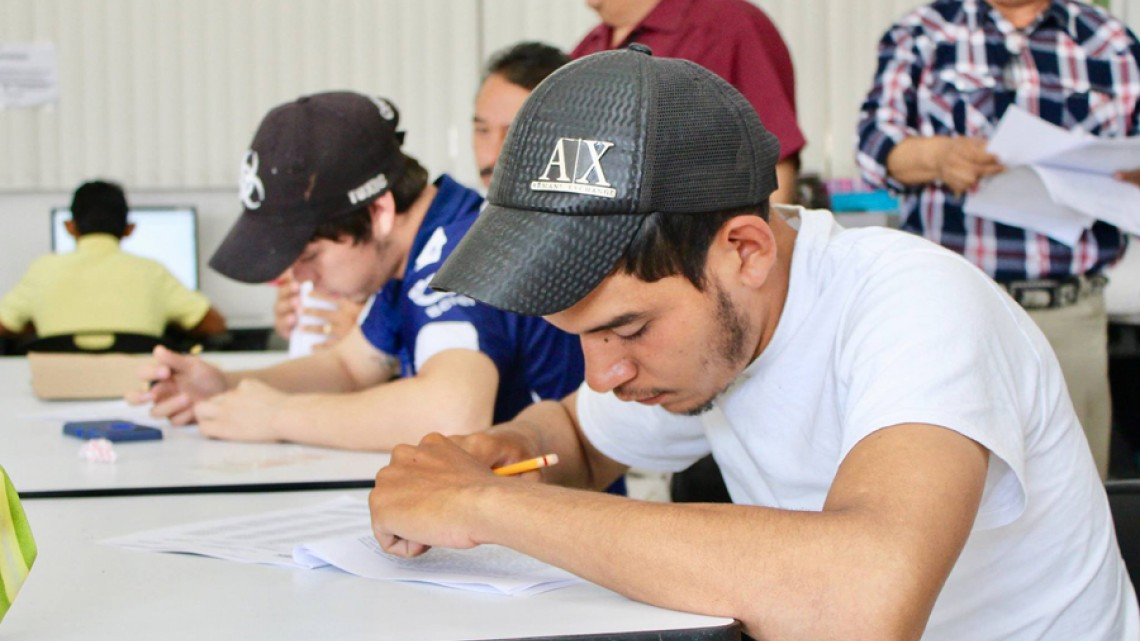 Acerca ITEA educación a población de 15 años en adelante