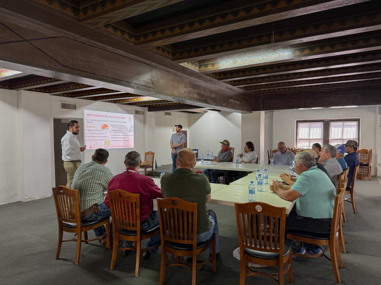 Impulsan conocimiento en acuacultura con plática sobre cultivo de tilapia en Nuevo Laredo