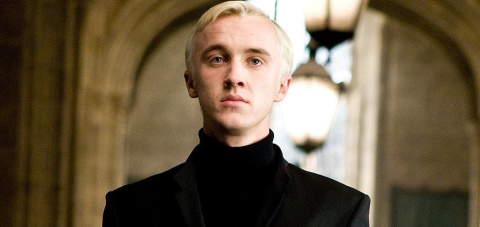 Tm Felton canta en la Praga y nadie lo reconoce 