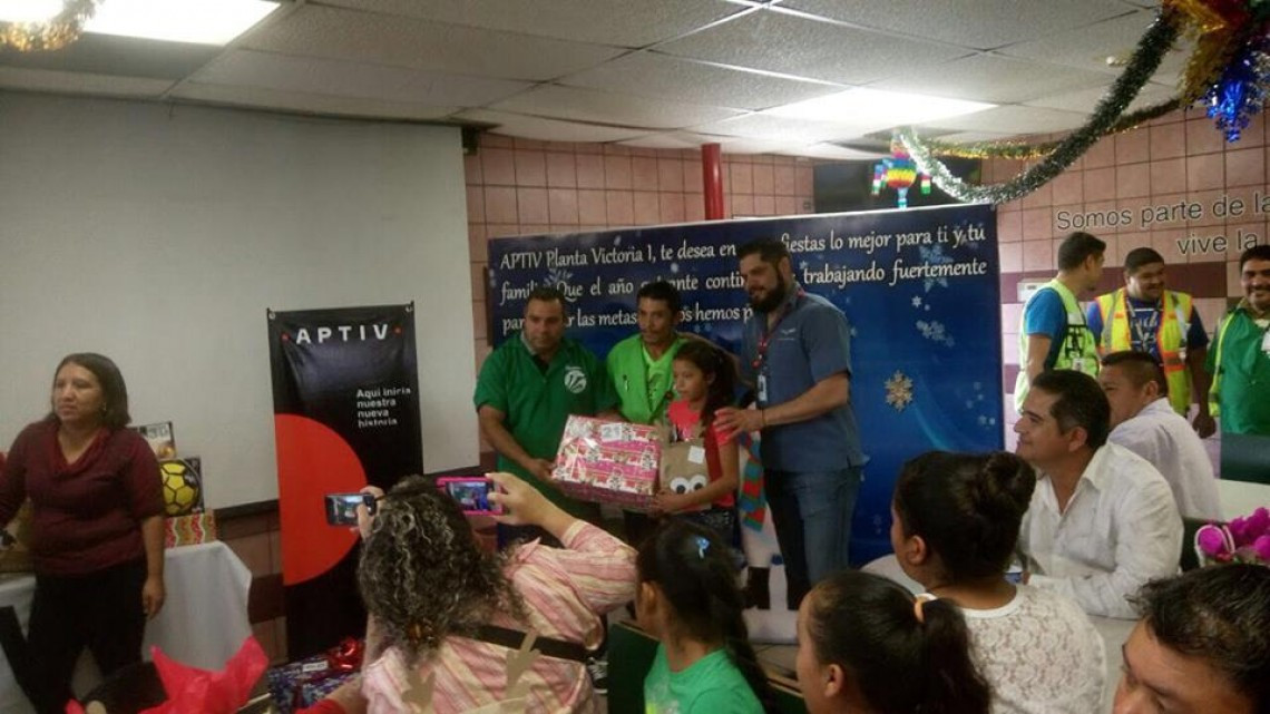 Realizan festejo en Albergue Escolar de Bustamante