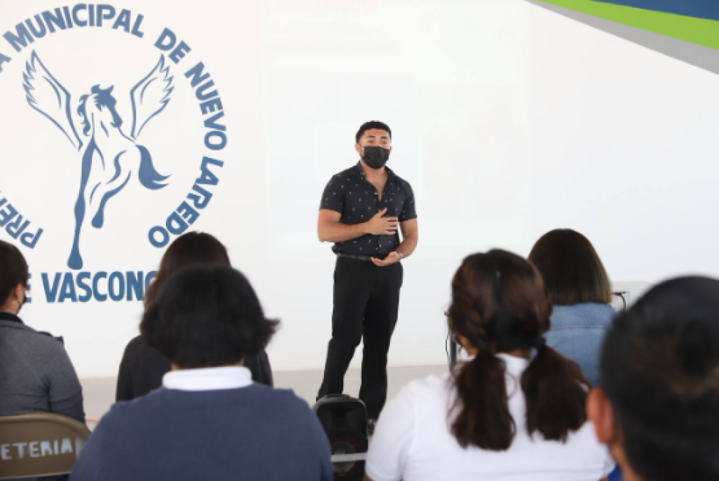 Realiza IMPACTA pláticas en instituciones para prevenir adicciones