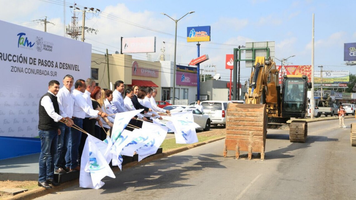 Gobernador pone en marcha obras de infraestructura vial