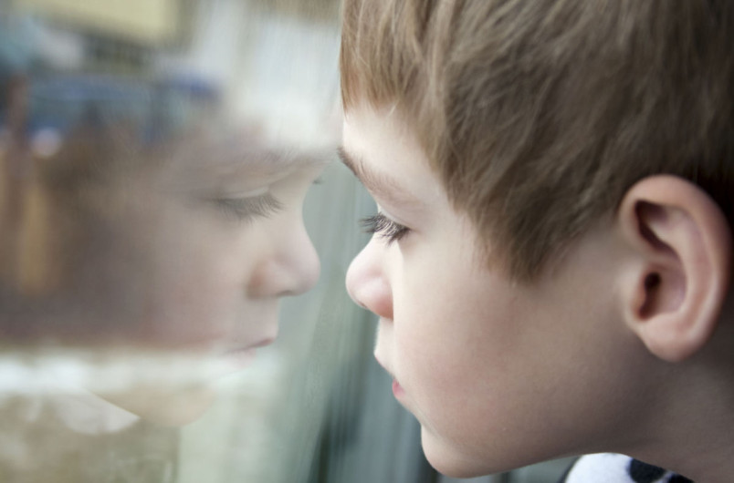 Conversación de discriminación en WhatsApp genera polémica