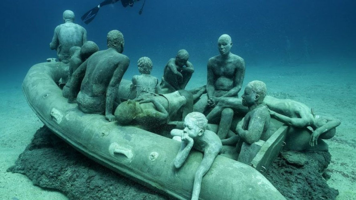Abren el primer museo bajo el agua de Europa