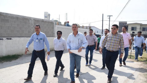 Visita alcalde colonia Estadio