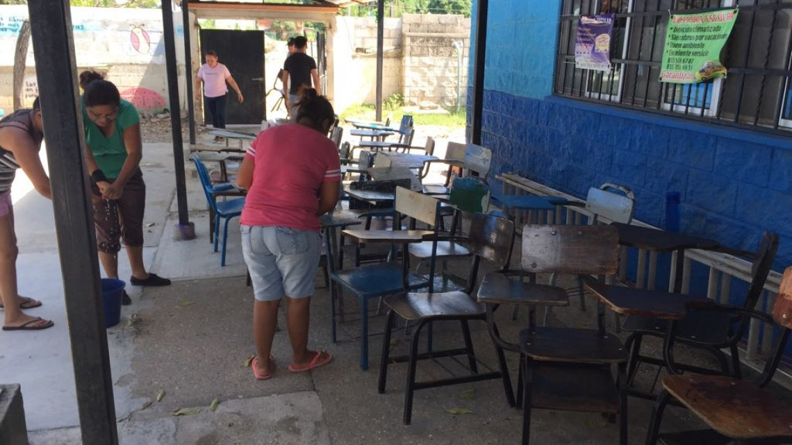Primaria inundada, retomara clases este martes