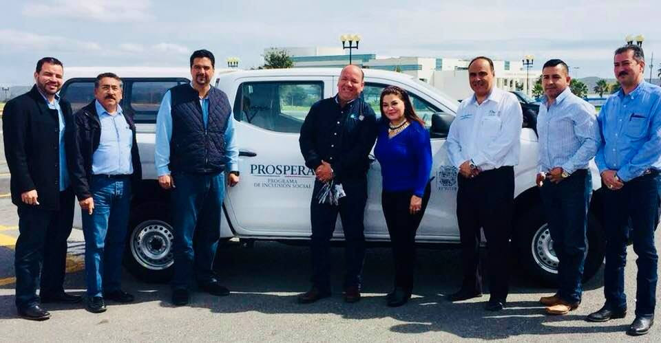 Recibe Jurisdicción Sanitaria nueva unidad médica móvil