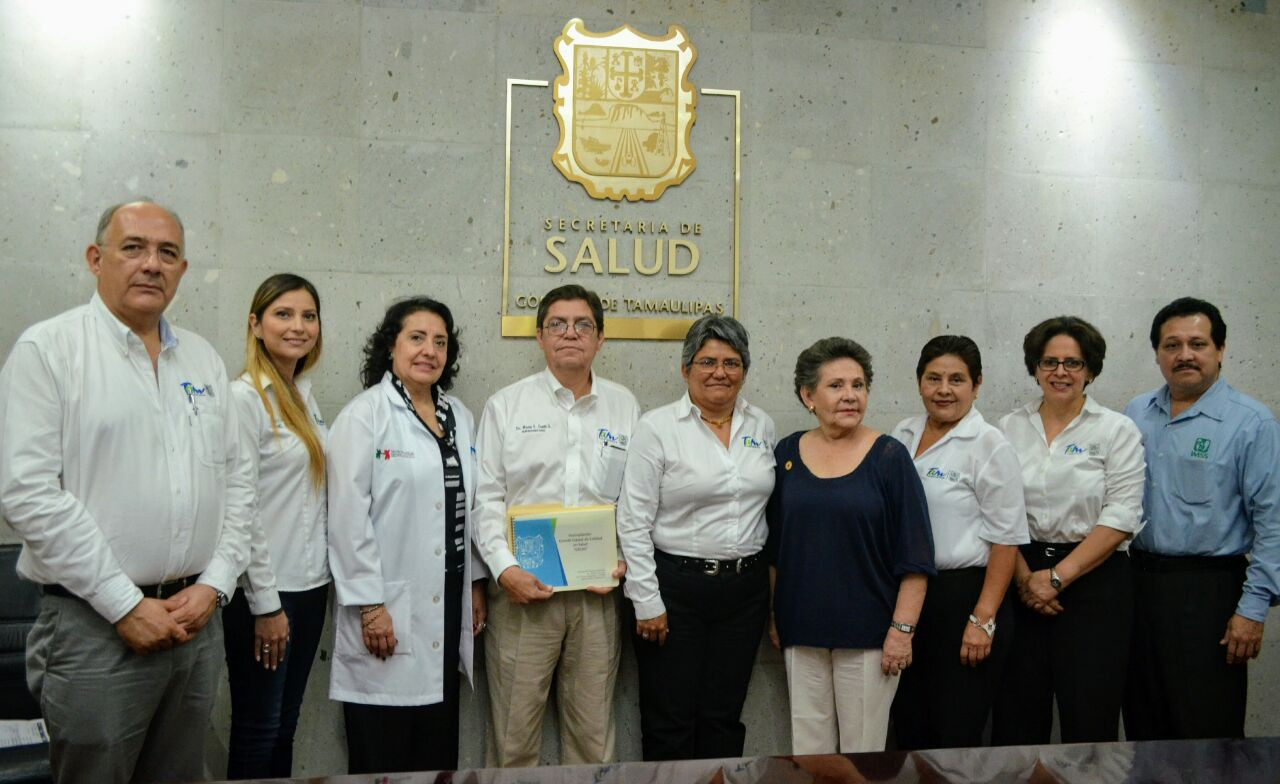 Llama Salud a mejorar la calidad y calidez a pacientes