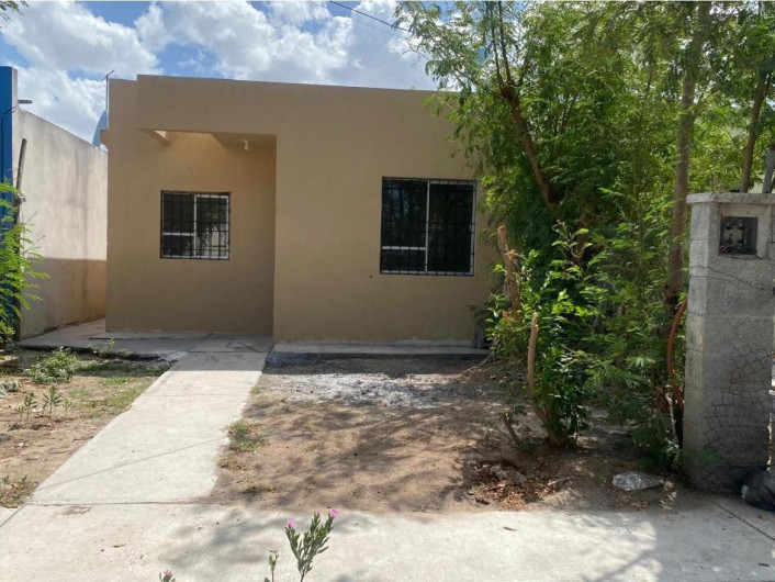 Empresarios critican plan del Infonavit para vender viviendas invadidas