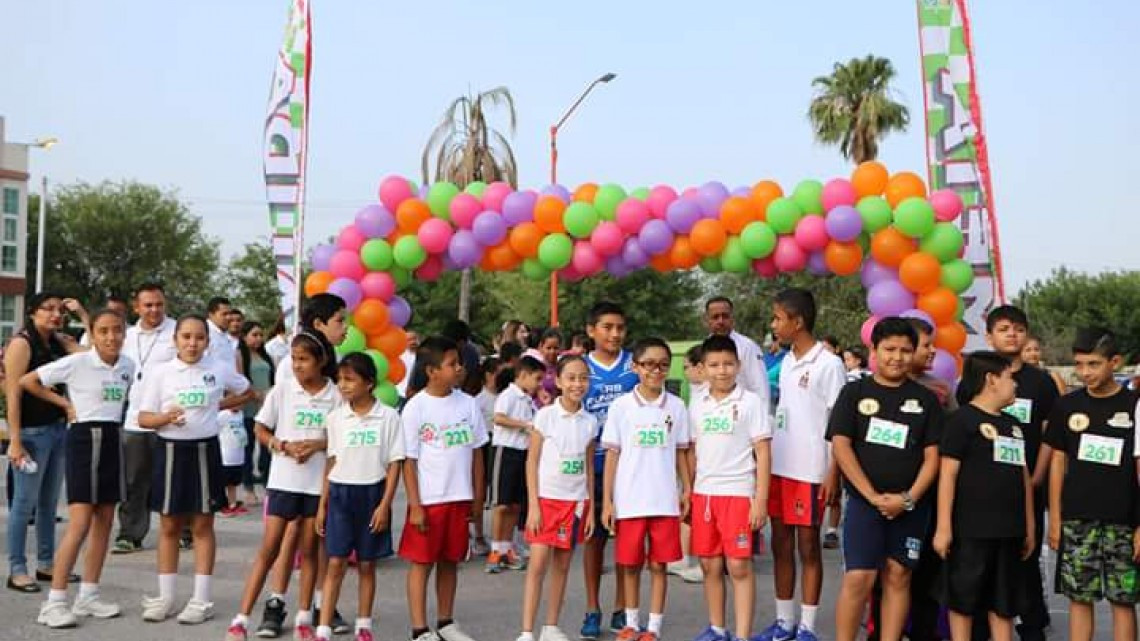 Realizan "1, 2 y 3 K" por “Semana de los niños”