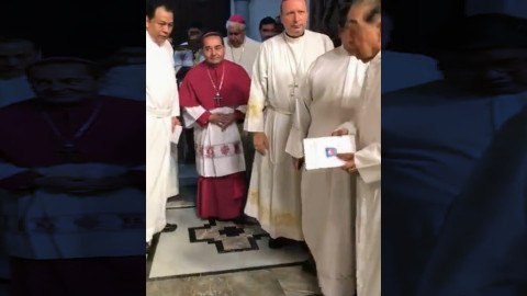 Toma juramento de fidelidad nuevo Obispo de Tampico