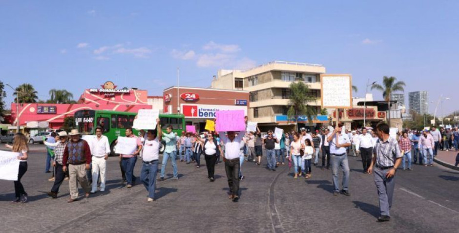 Transportistas de Jalisco exigen que se vete el IEPS