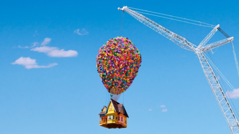 Airbnb abre las puertas del cine en sus alojamientos