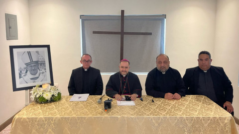 Repican campanas en Reynosa por fallecimiento del Papa Francisco