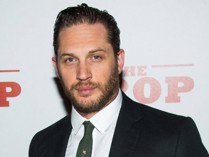 Tom Hardy apresa a ladrón de motocicleta
