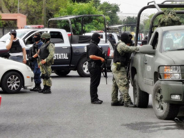 Detienen a 10 presuntos secuestradores 