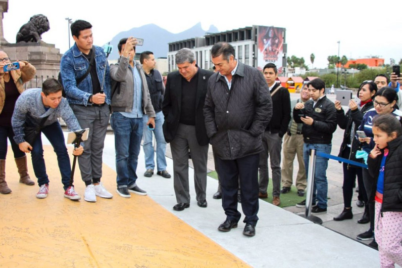 Manuel González es designado gobernador interno de NL