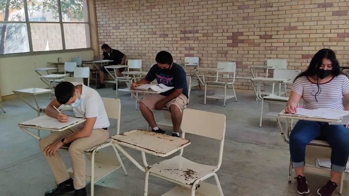 Un total de 580 personas se registran ante el ITEA de Nuevo Laredo para obtener el certificado de primaria y secundaria 