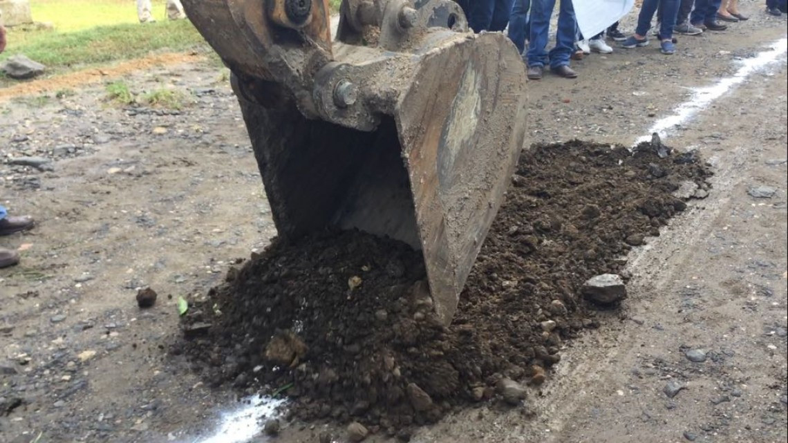 Buscan acabar con problema de escurrimientos de aguas residuales