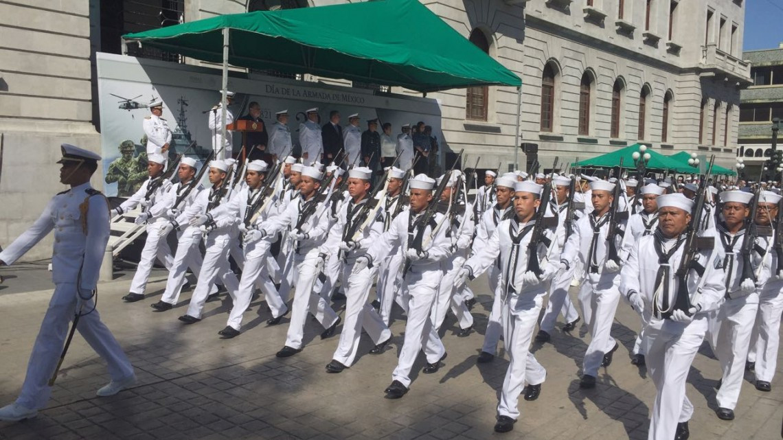 Conmemoran día de la Armada de México