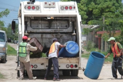 Afecta altas temperaturas a recolectores municipales 