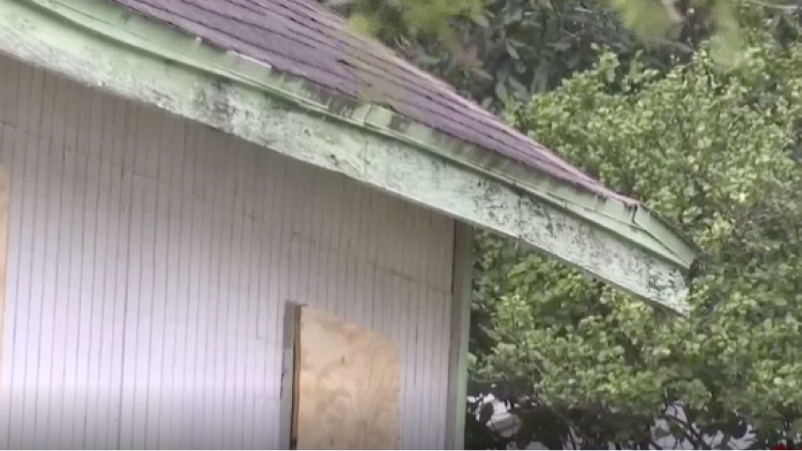 Investigan muerte de hombre tras incendio en San Benito