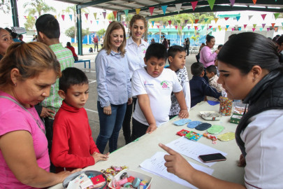 La Familia es la esencia de la sociedad y nuestro compromiso es garantizar su bienestar y desarrollo: Aída Féres de Nader