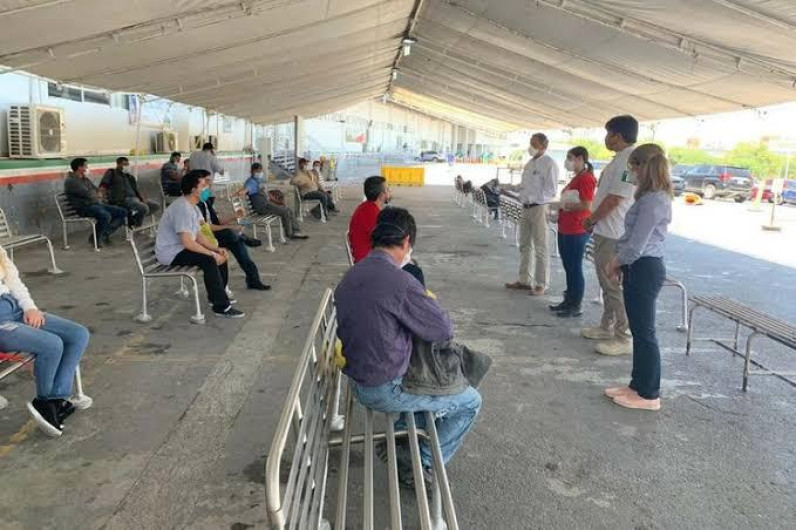 EU realiza más de 100 repatriaciones diarias por Nuevo Laredo