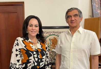 Se reúne Carmen Lilia Canturosas con Américo Villarreal para nuevos proyectos en Nuevo Laredo