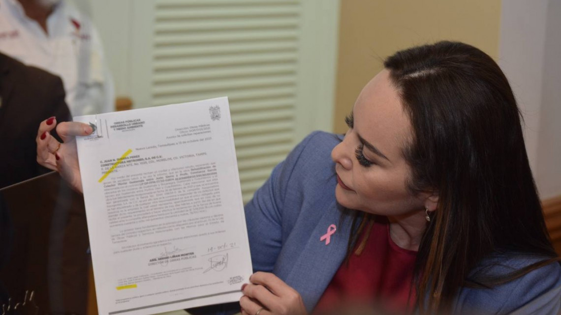 Exhibe Carmen Lilia Canturosas desfalcos de la pasada administración 