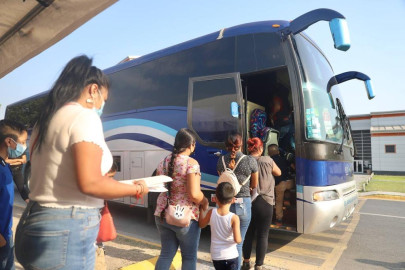 Realizan jornadas de vacunación transfronteriza sin registro previo 