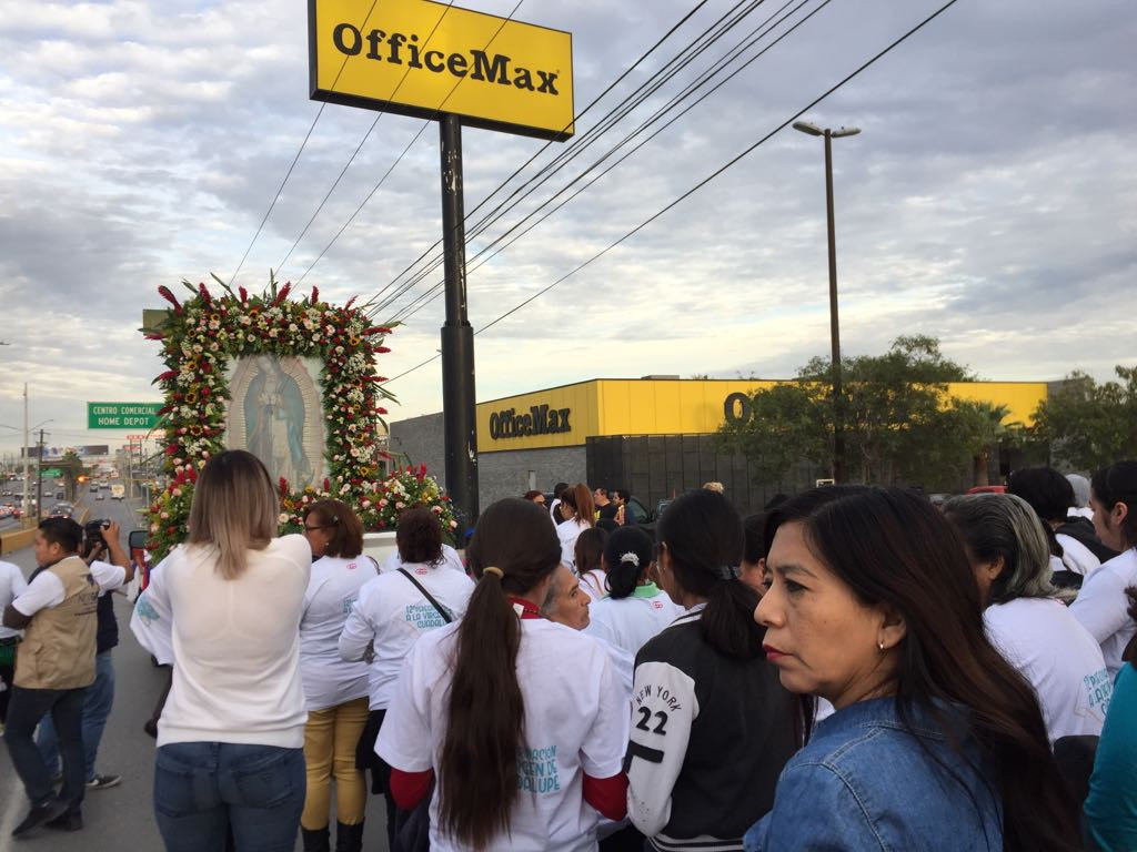 Fieles acompañan en 12 peregrinación de Grupo Gape