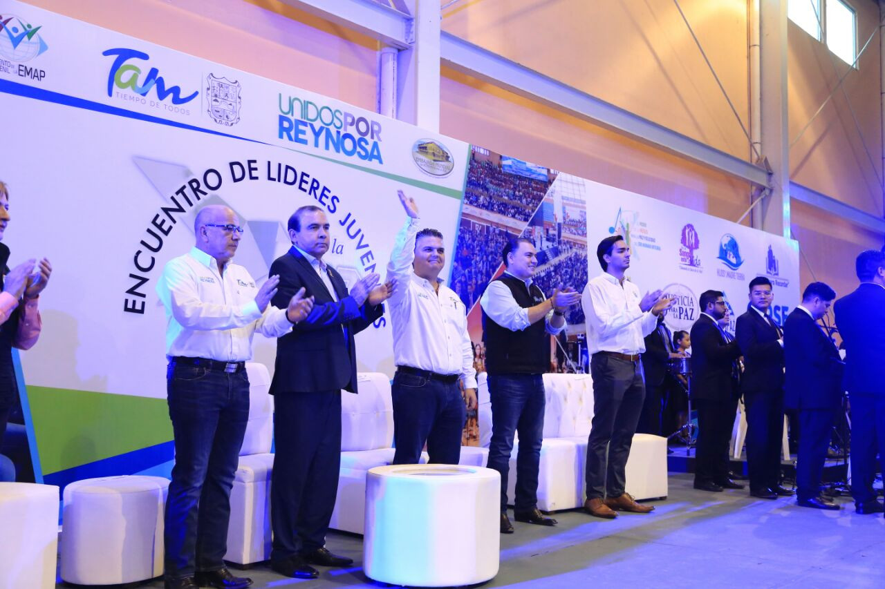 Jóvenes son convocados a convertirse en agentes de cambio por la paz