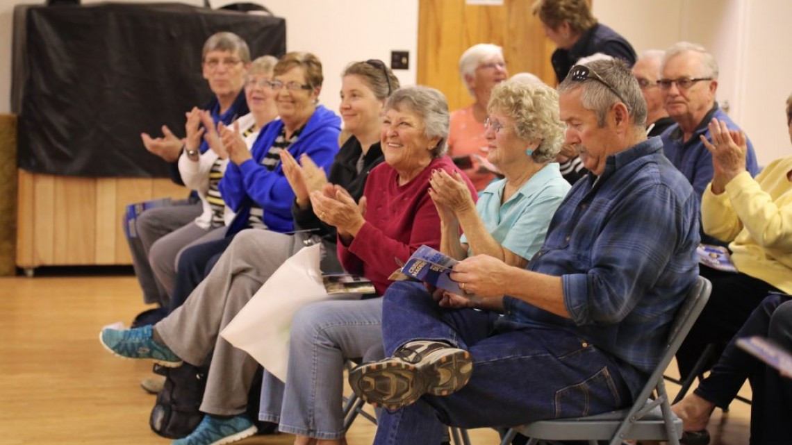 “Winter Texans” reciben con alegría la fiesta del “Carnaval Playa Miramar”