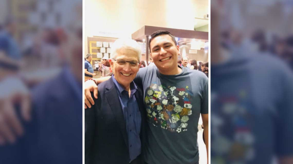 Neolaredense representará a México en Viva La Gente