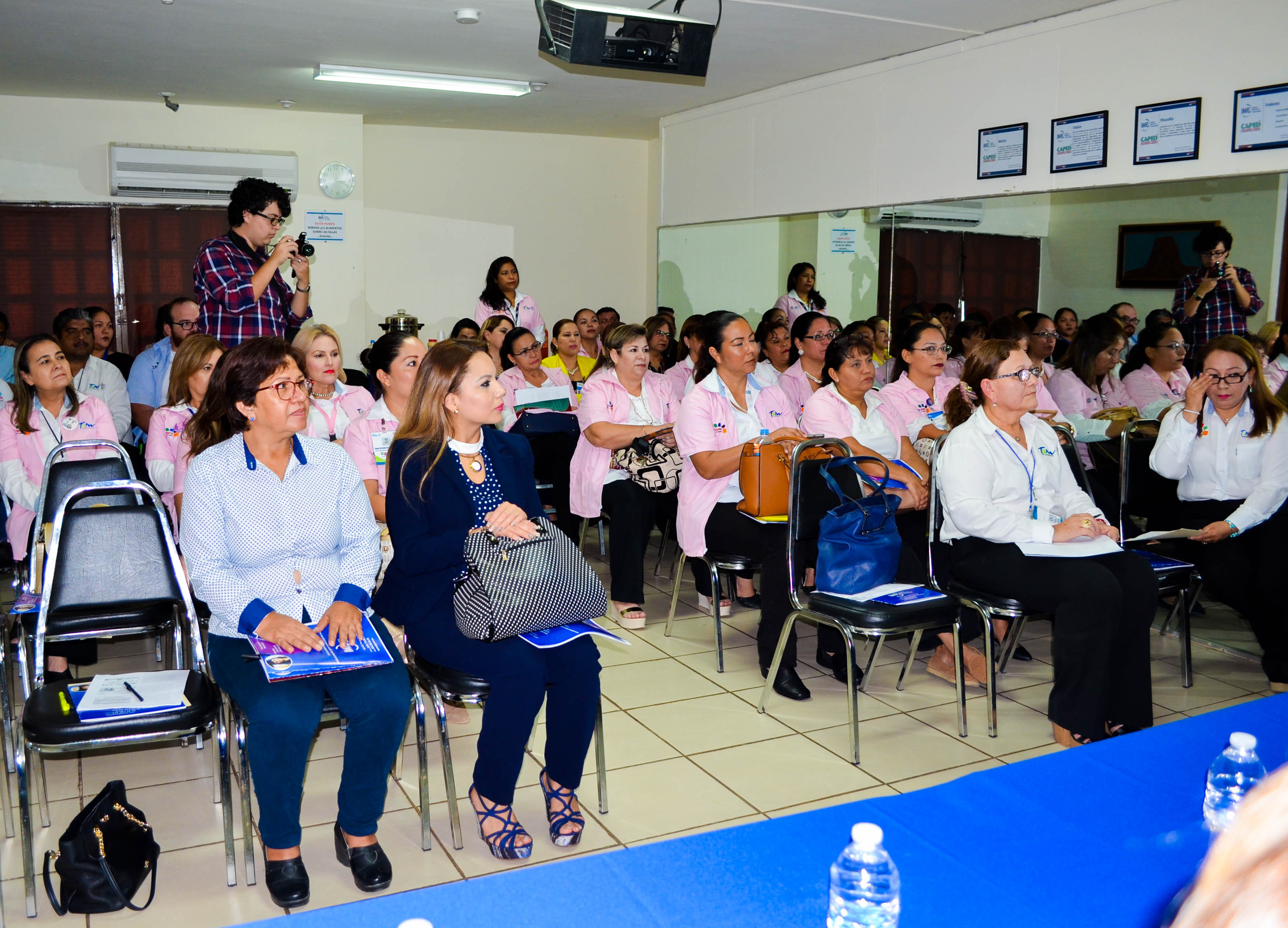 SET y Salud realizan Taller de “Inteligencia emocional para facilitadores del ámbito hospitalario”