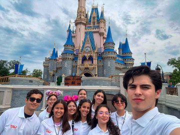 La UAT: única universidad pública del país en convenio con Disney