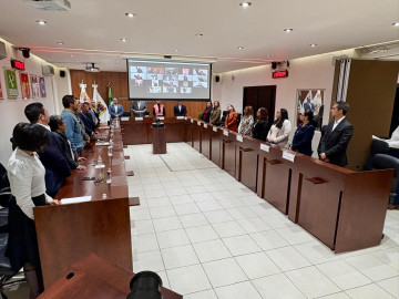 Toman protesta a presidentes de 58 consejos electorales