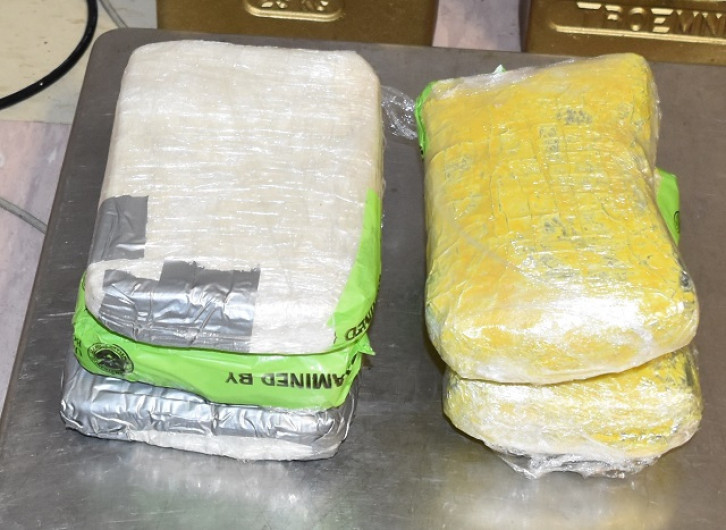 Confiscan 11.46 libras de cocaína en Puente Internacional