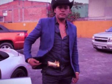 Muere cantante que compuso corrido a “El Ojos” 