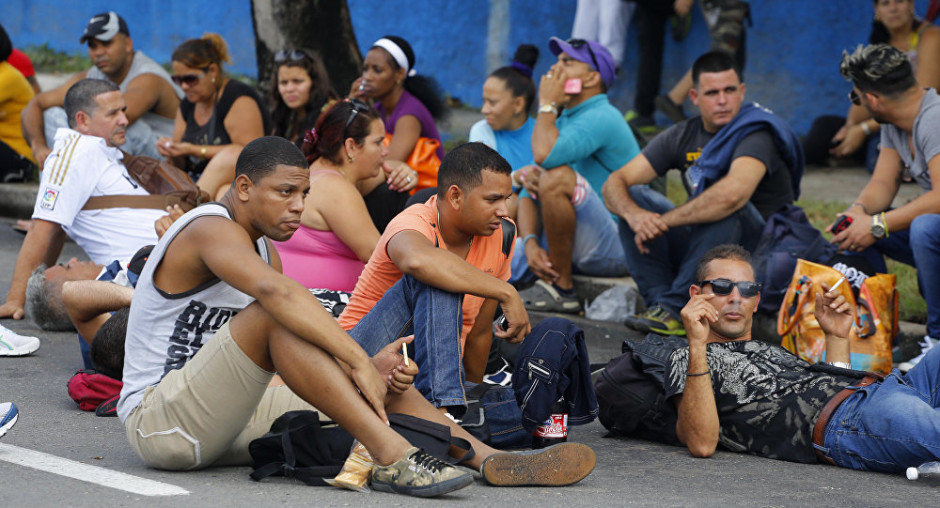 Aperturan negocio cubanos "atrapados" en Nuevo Laredo