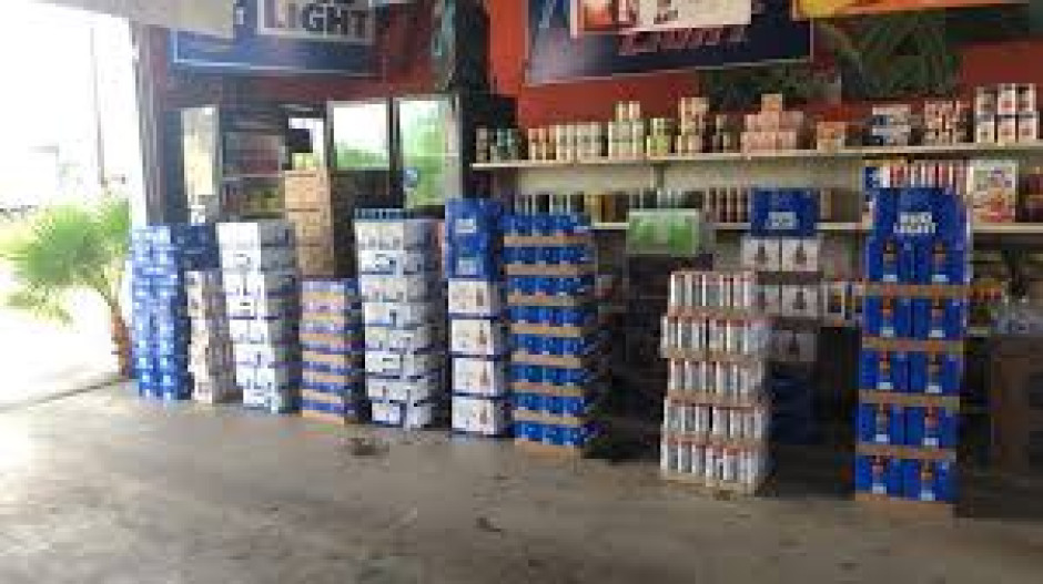 Investigan tiroteo en Mission drive-thru