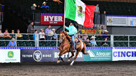 ¡Orgullo nacional! Tamaulipeco hace historia en el rodeo juvenil mundial