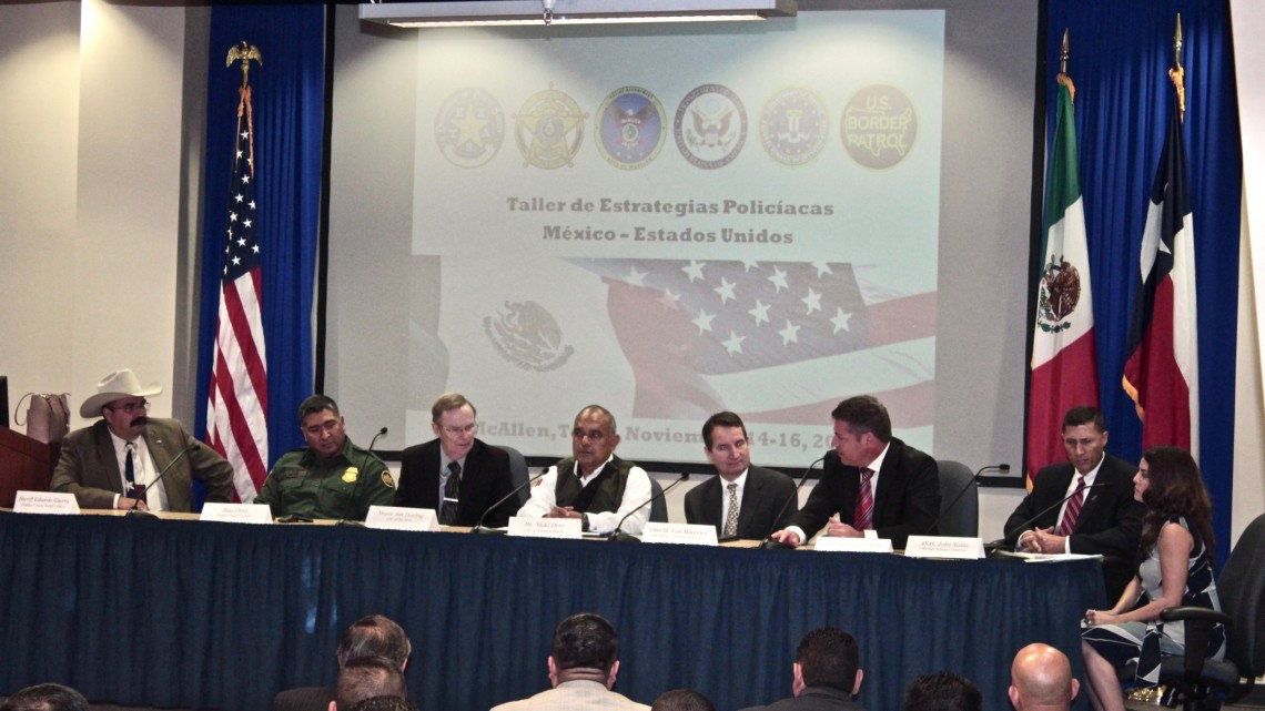 Elementos de seguridad reciben entrenamiento