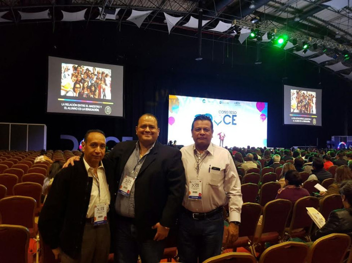 Asisten directivos de Conalep a Congreso Doce, en CDMX