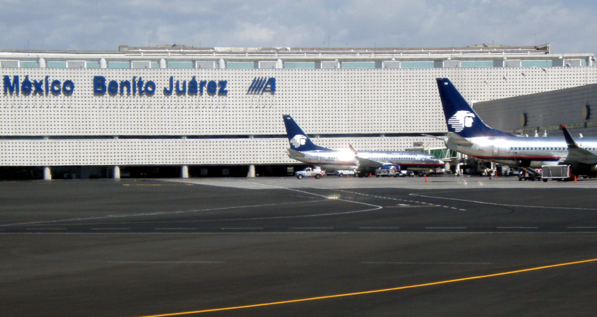 Droga es decomisada en el AICM