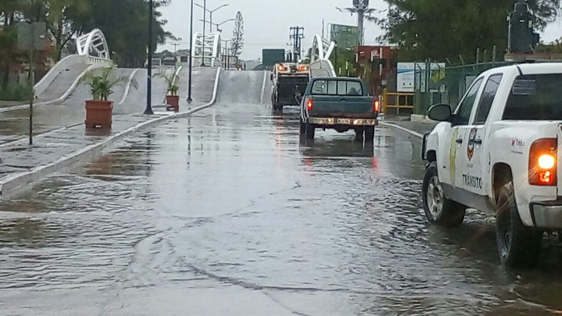 Conagua apoya en labores de desfogue de agua en Tampico