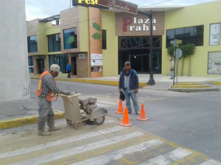 Por trabajos interrumpirán la circulación vehicular