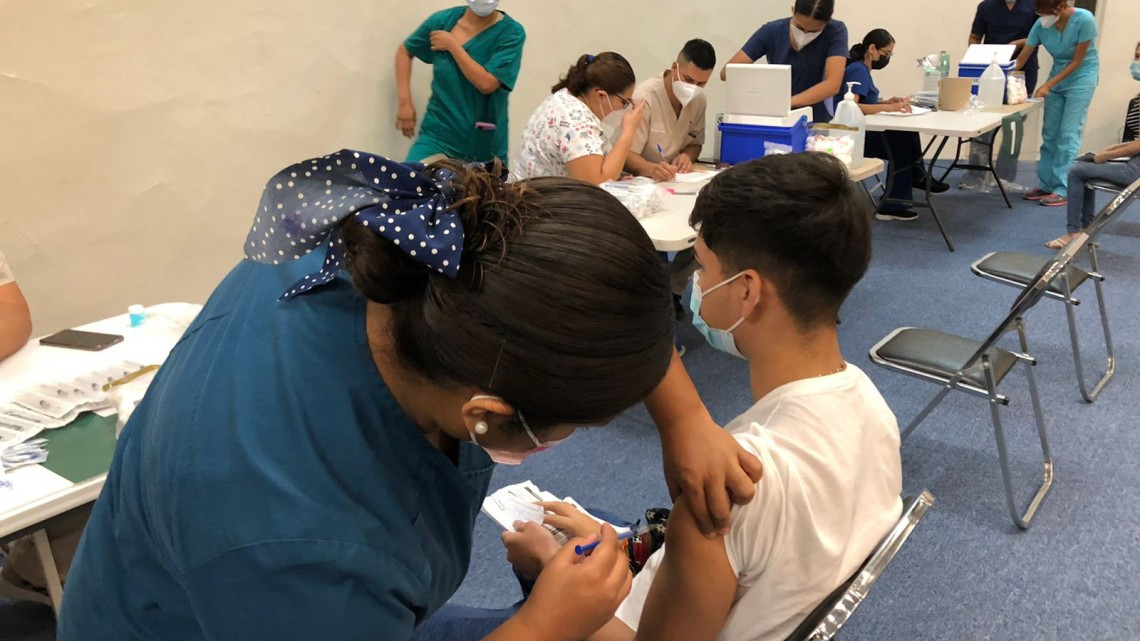 Inicia última jornada de vacunación para personas de 18 a 39 años en Nuevo Laredo
