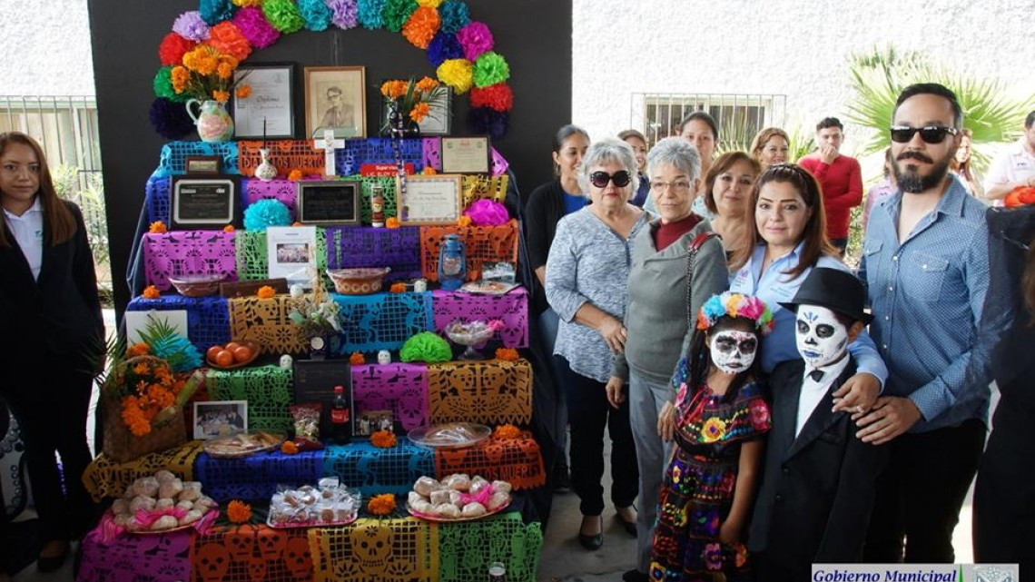 Exhiben altares de muertos en Miguel Alemán